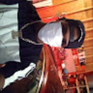 Meet your Posher, Titus s.